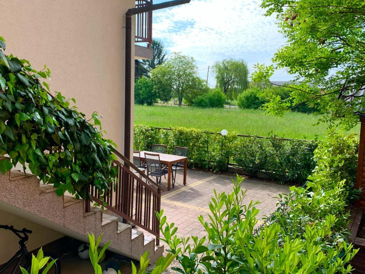 Noar Enjoy Your Stay Oresje Exterior photo